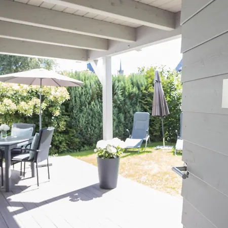 The Deluxe - Exklusive Ausstattung, Bestlage Zwischen Skikarussell Und Marktplatz, Eigener Garten, Ski- Und Fahrradraum, Ruhige Suedausrichtung, Wlan, Hundefreundlich Appartement Winterberg