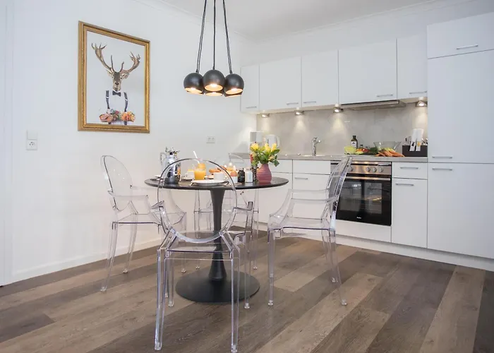 The Deluxe: Ski-to-market Luxury With Garden * Winterberg